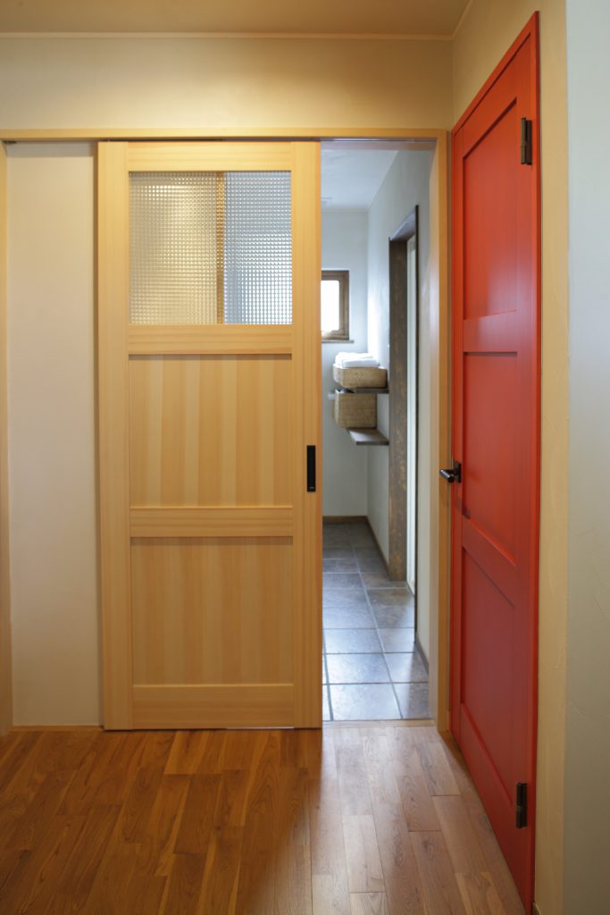 洗面所の引き戸